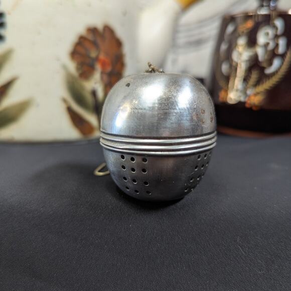 Vintage Tea Strainer for Vintage Kitchen Decor, Pre-Owned - Picture 1 of 5